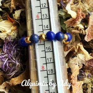 Lapis lazuli gold ring
